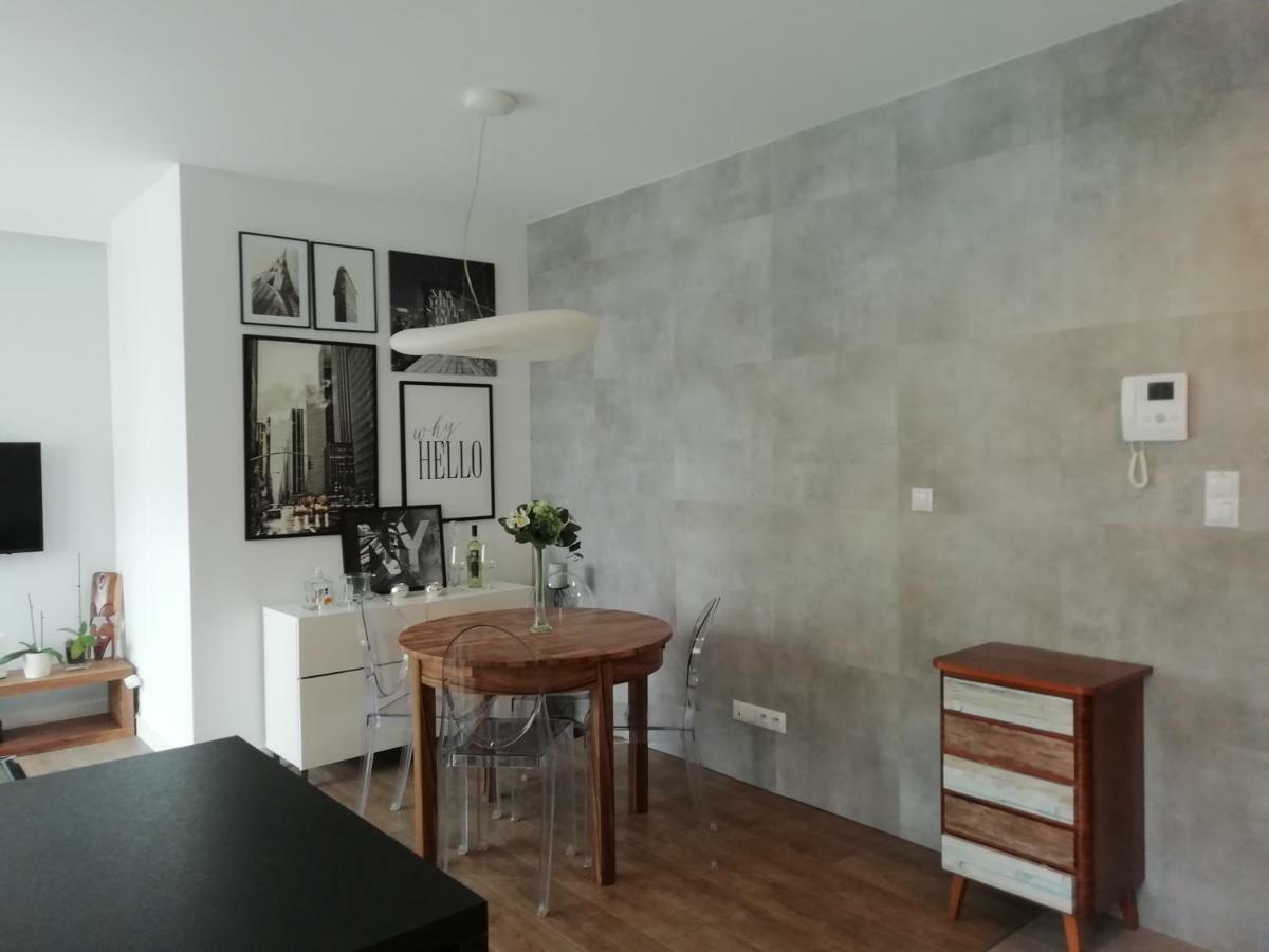 Woronicza Premium Apartment Варшава Екстериор снимка
